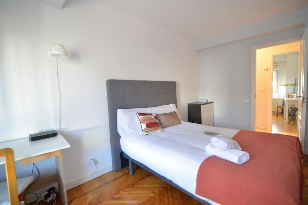 El Apartamento De San Manolo By Just Room Σανταντέρ Εξωτερικό φωτογραφία